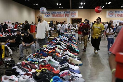 what is sneakercon.